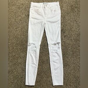 Free People Distressed Knee White Skinny Stretchy Jeans Size women’s 24